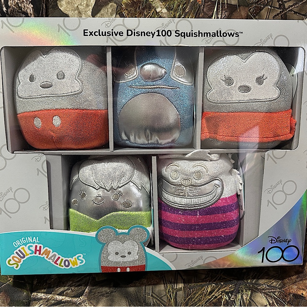 Disney 100 Squishmallows